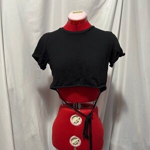 Garage Classic Black Crop Top SM402